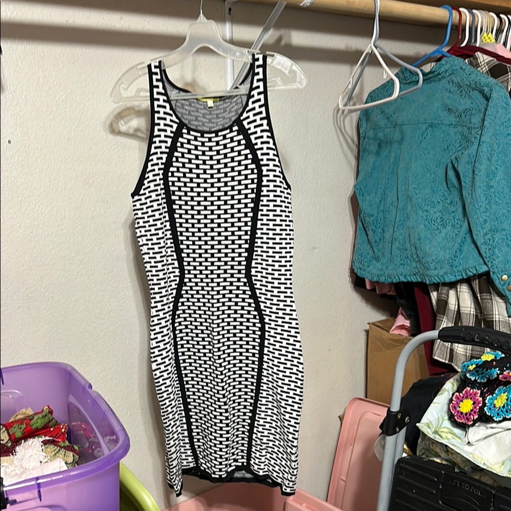 Gianni Bini Black and White Halter Bodycon  Dress